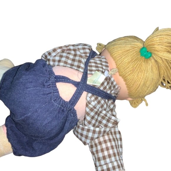 Blue Box Plush Doll by Toy Factory LTD. 1983 vintage - Picture 12 of 16